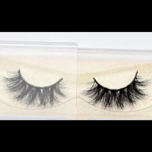Allura Mink Lashes - Picture 1 of 8